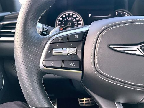 Used 2024 Genesis G70 3.3T Advanced w/ Sport Prestige Package image 23