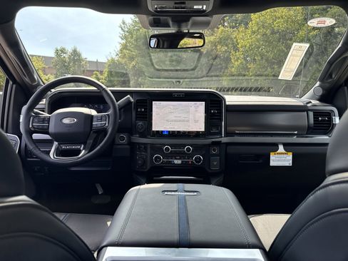 New 2026 Ford F250 Platinum image 43