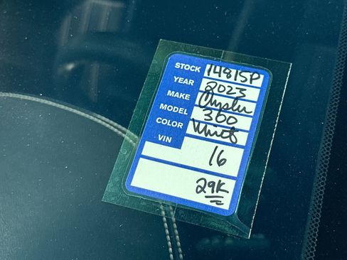 Used 2023 Chrysler 300 S image 27