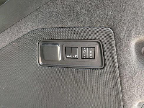 Used 2023 Cadillac Escalade V AWD/4WD image 57