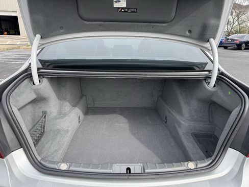 Used 2015 BMW 740i w/ Executive Package image 19