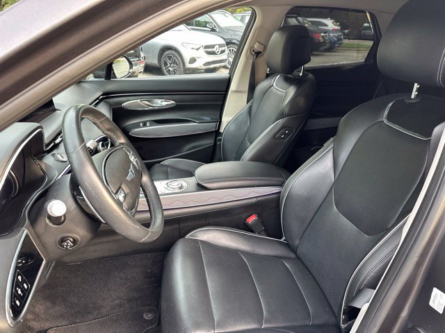 Used 2023 Genesis GV70 2.5T w/ Advanced Package AWD/4WD image 13