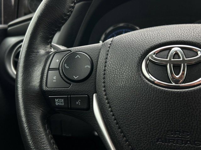 Used 2019 Toyota Corolla XSE FWD image 36