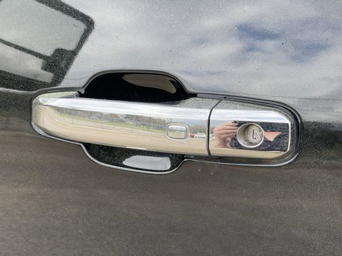 Used 2021 GMC Sierra 2500 Denali w/ Denali Ultimate Package image 35