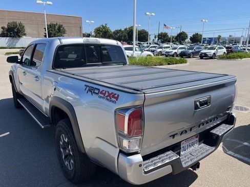 Used 2023 Toyota Tacoma TRD Off-Road w/ Advanced Technology Package AWD/4WD image 8