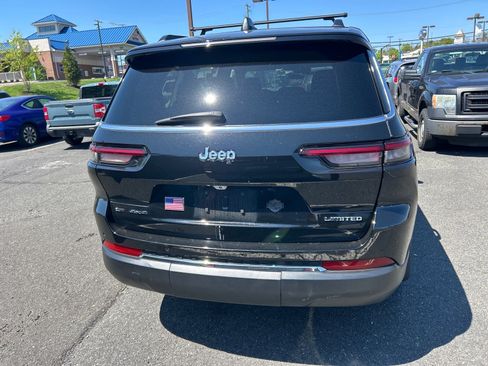 Used 2022 Jeep Grand Cherokee L Limited AWD/4WD image 6