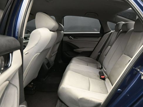 Used 2018 Honda Accord LX image 22