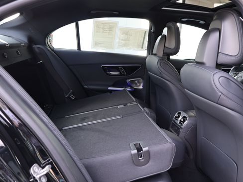 Certified 2025 Mercedes-Benz C 300 Sedan image 25