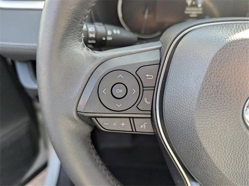 Used 2023 Toyota RAV4 XLE Premium image 7