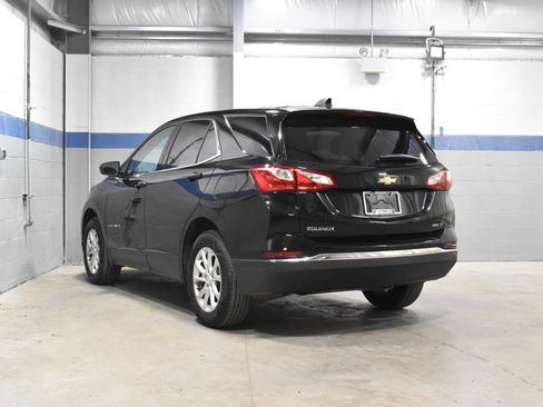 Used 2020 Chevrolet Equinox LT w/ Driver Convenience Package AWD/4WD image 22