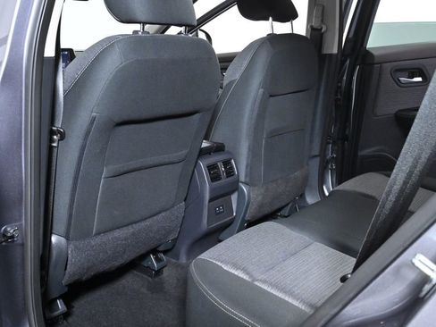 Certified 2022 Nissan Rogue SV image 27