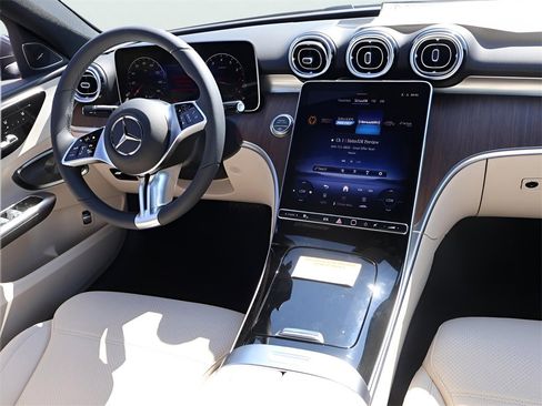 New 2025 Mercedes-Benz C 300 4MATIC Sedan image 16
