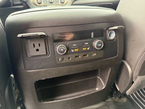 Used 2017 GMC Yukon XL Denali w/ Open Road Package image 37