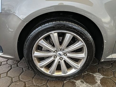 Used 2013 Ford Flex Limited image 10