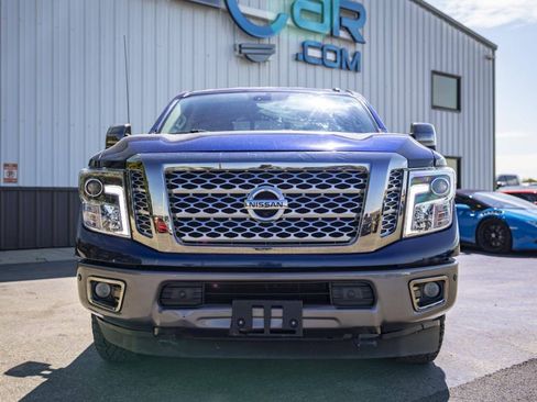 Used 2017 Nissan Titan Platinum Reserve image 5