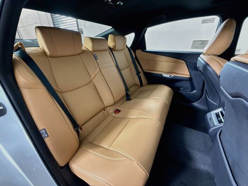 New 2026 Lexus ES 500e w/ Convenience Package AWD/4WD image 25
