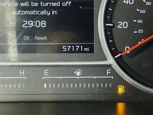 Used 2021 Kia Sorento SX image 31