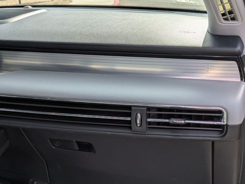 Used 2020 Lincoln Corsair FWD image 15