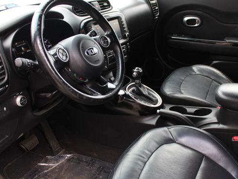 Used 2015 Kia Soul ! w/ Sun & Sound Package image 11