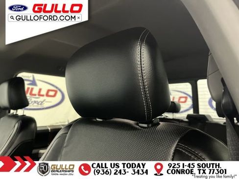 Used 2017 Ford F150 Lariat w/ Equipment Group 502A Luxury AWD/4WD image 18