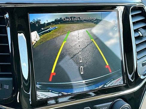 Used 2020 Jeep Grand Cherokee Limited image 14