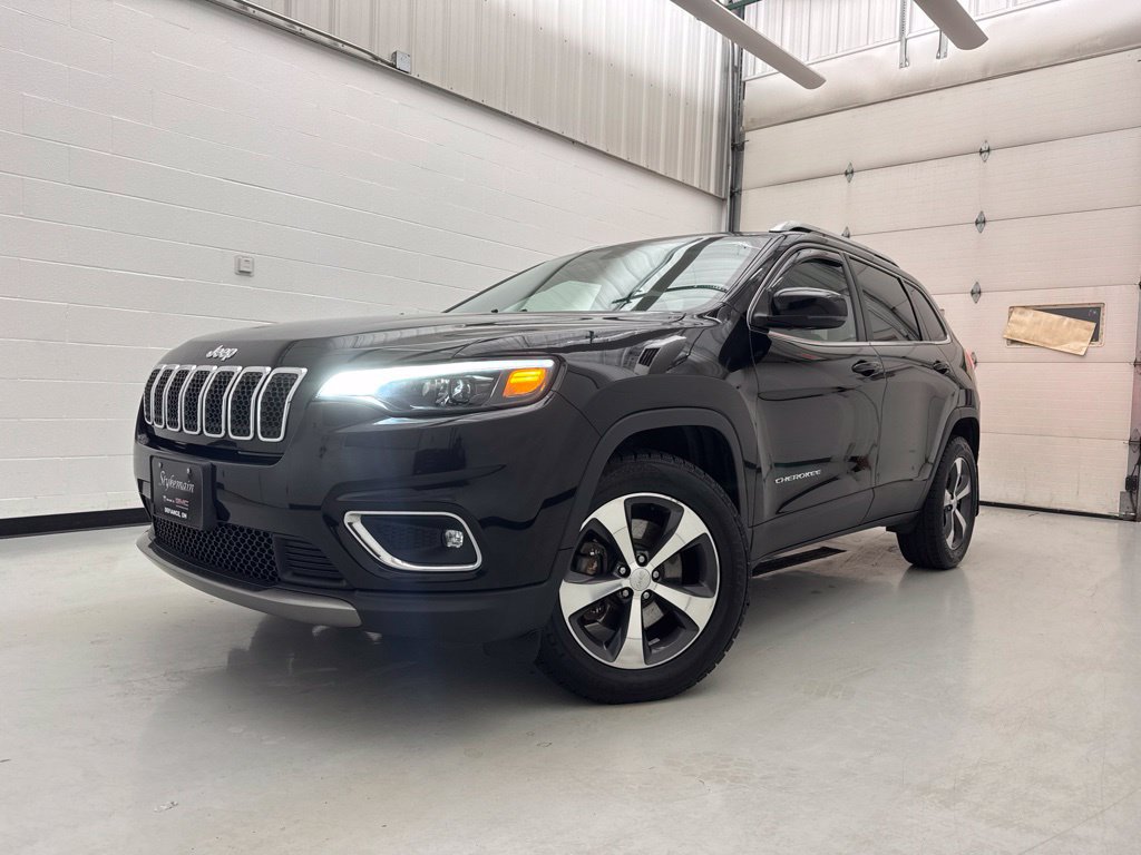 Used 2019 Jeep Cherokee Limited AWD/4WD image 3