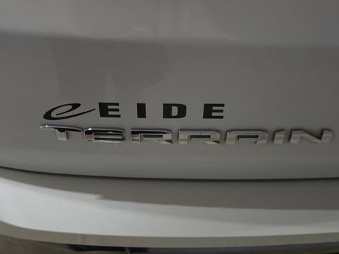 Used 2023 GMC Terrain AT4 w/ Tech Package AWD/4WD image 39