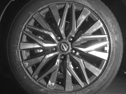 Used 2025 Nissan Altima 2.5 SV image 12