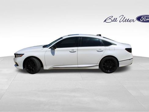 Used 2022 Honda Accord EX-L image 8
