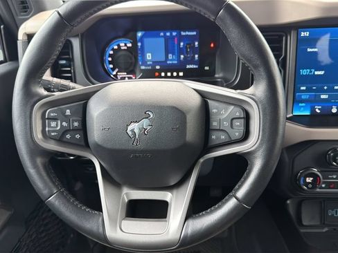 Used 2023 Ford Bronco Wildtrak AWD/4WD image 15