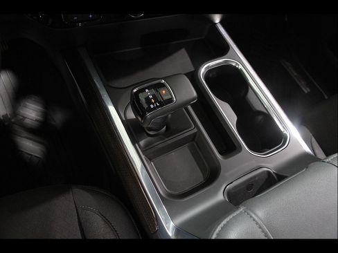Used 2024 Chevrolet Silverado 1500 RST w/ Convenience Package II AWD/4WD image 18