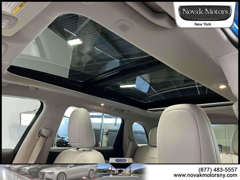 Used 2022 Jeep Cherokee Limited w/ Elite Package image 22