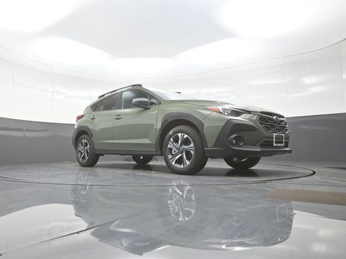 New 2026 Subaru Crosstrek 2.0i Premium AWD/4WD image 9