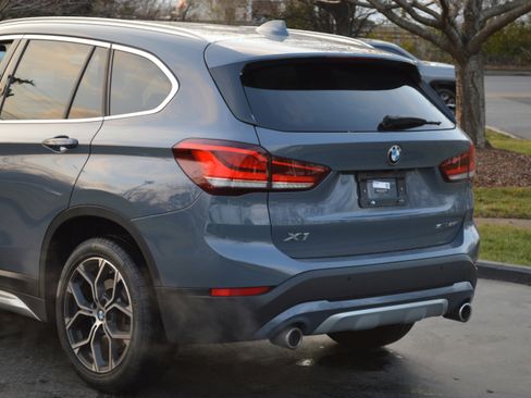 Used 2021 BMW X1 sDrive28i w/ Premium Package image 3