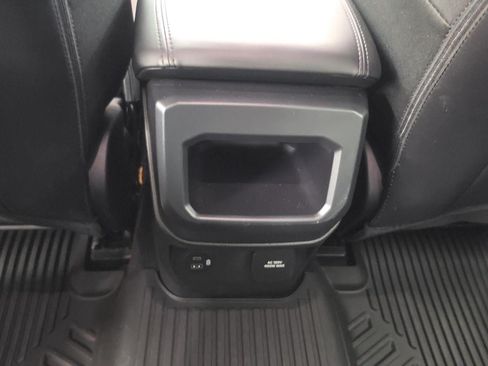 Used 2025 Ford Ranger Lariat w/ Advanced Towing Package AWD/4WD image 14