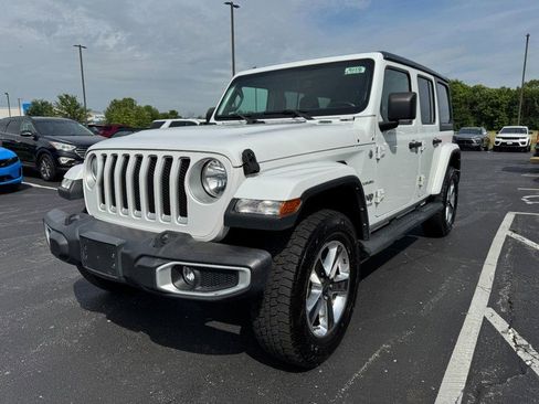 Used 2022 Jeep Wrangler Unlimited Sahara w/ Cold Weather Group AWD/4WD image 8