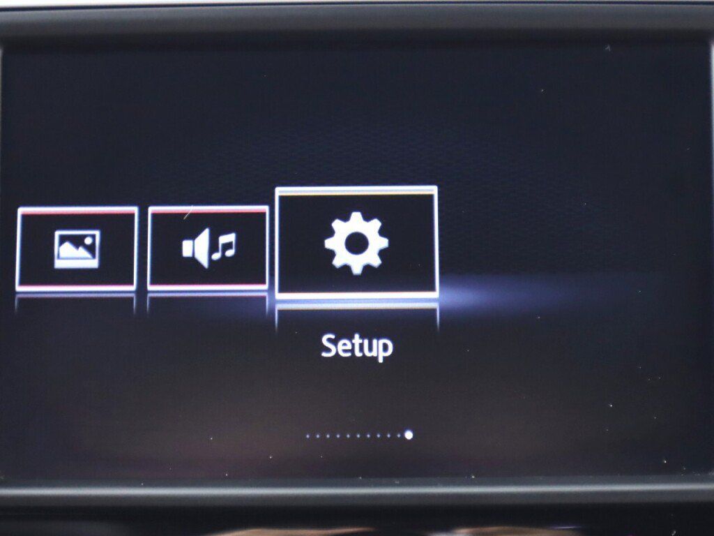 Used 2016 Volkswagen Golf 4-Door AWD/4WD image 19