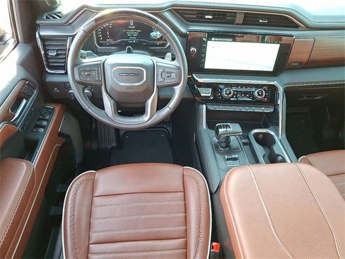 Used 2024 GMC Sierra 1500 Denali Ultimate image 11