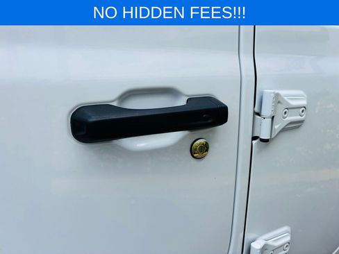 Used 2024 Jeep Wrangler Unlimited Rubicon AWD/4WD image 7