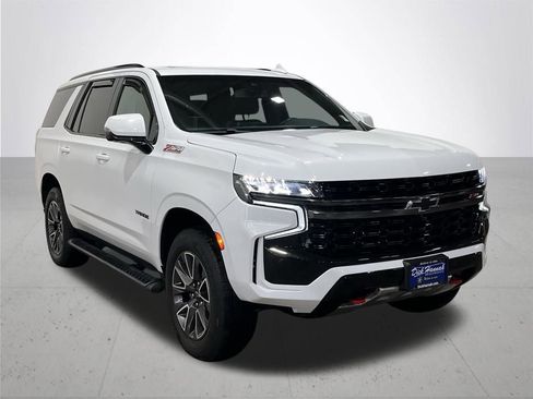 Used 2021 Chevrolet Tahoe Z71 w/ Z71 Signature Package image 8