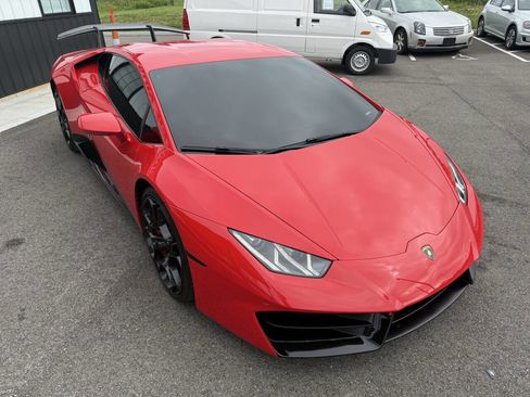 Used 2016 Lamborghini Huracan LP 580-2 RWD image 4