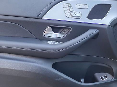 Used 2025 Mercedes-Benz GLE 350 4MATIC image 22