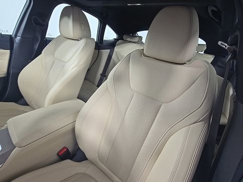 Certified 2025 BMW 430i xDrive w/ Premium Package image 12