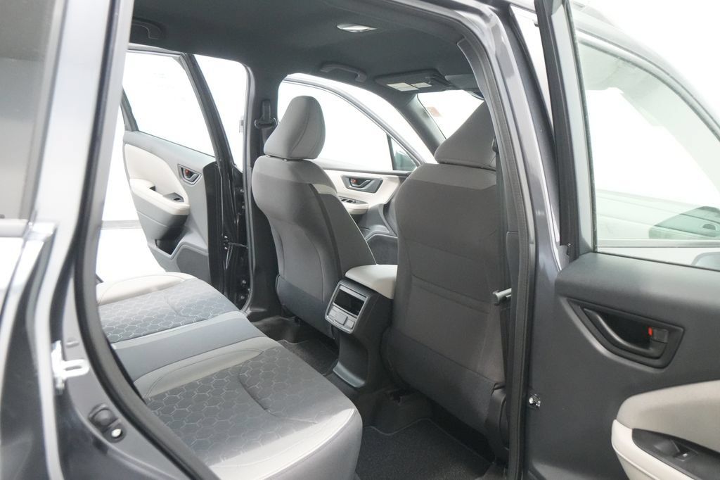 Used 2026 Subaru Forester AWD/4WD image 25