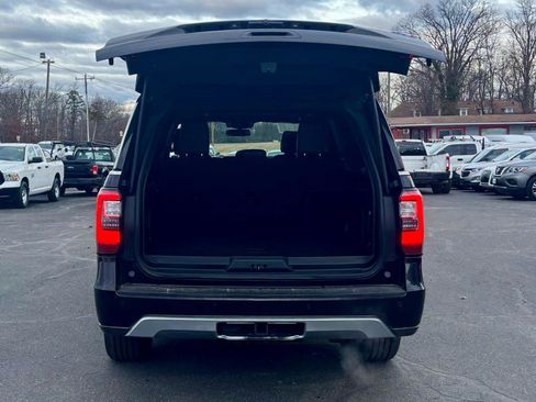 Used 2020 Ford Expedition Max Limited image 9