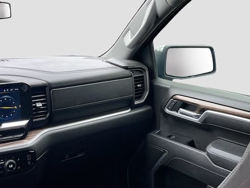Used 2026 Chevrolet Silverado 1500 LT AWD/4WD image 23