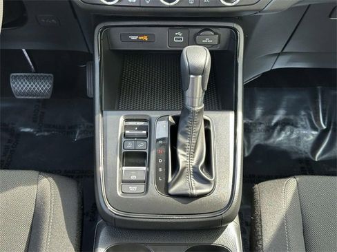 Used 2025 Honda CR-V LX image 20