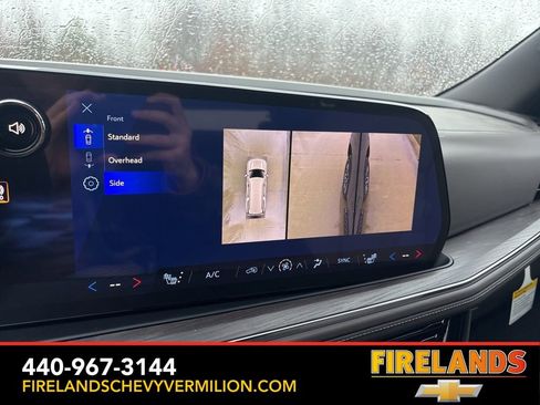 New 2026 Chevrolet Suburban Z71 w/ Z71 Off-Road Package image 34