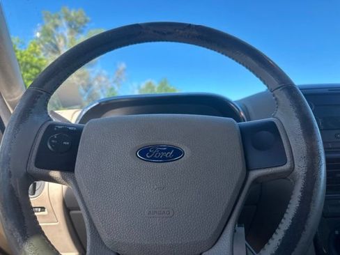 Used 2007 Ford Explorer Sport Trac XLT RWD image 13
