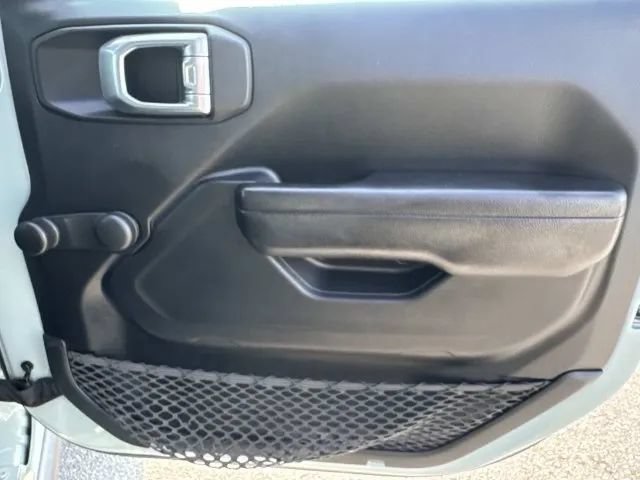 Used 2023 Jeep Wrangler Sport AWD/4WD image 20